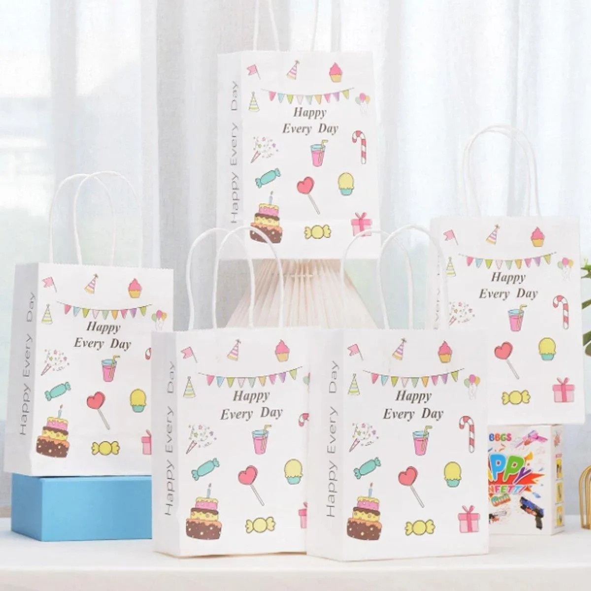 50pcs Colourful Kids Kraft Paper Gift Bags School Party Favor Bags Reusable