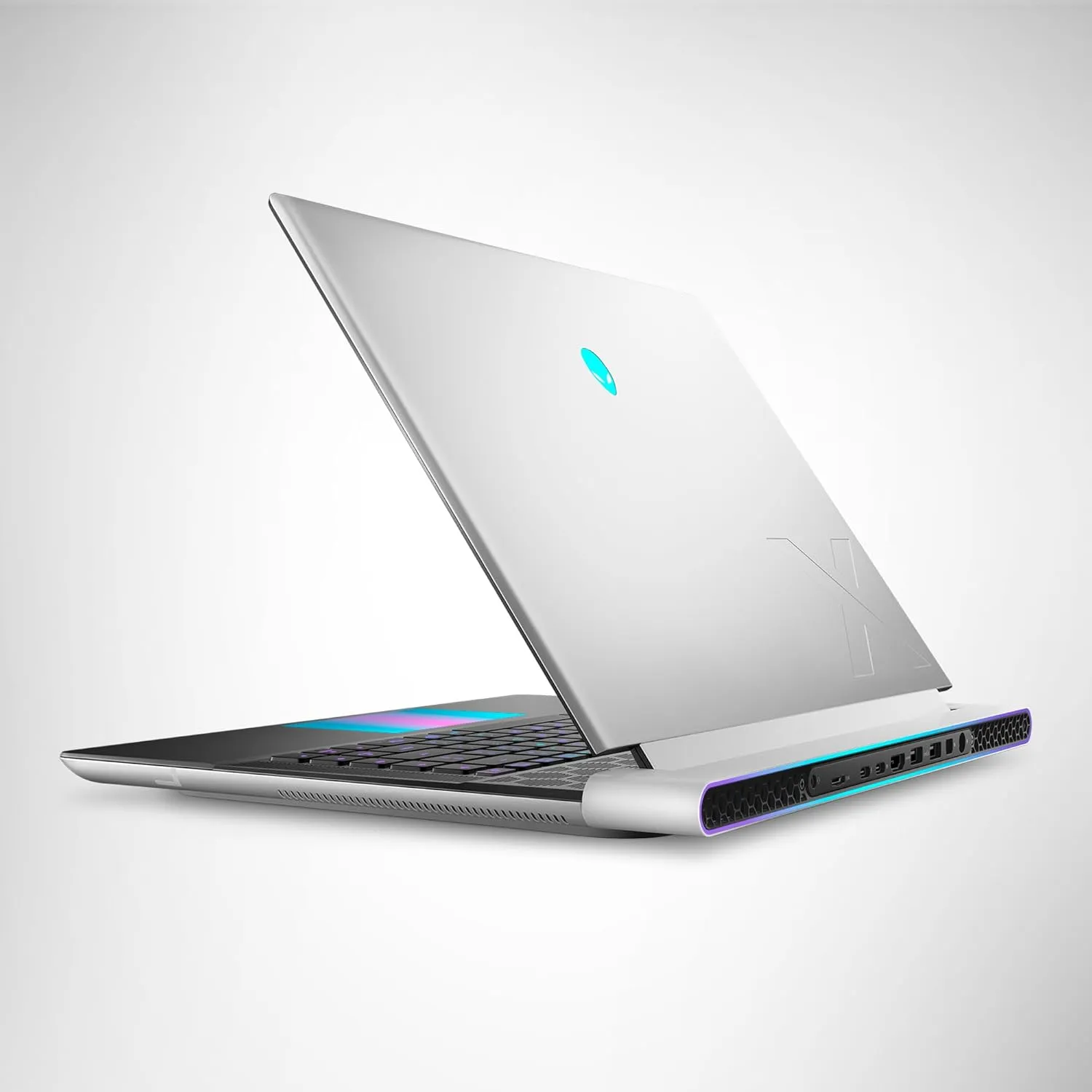 Alienware X16 R2 Gaming Laptop - 16-inch QHD  240Hz 3ms Display, Intel Core Ultra 9-185H, 32GB LPDDR5X RAM, 1TB SSD, NVIDIA GeForce RTX 4080 12GB GDDR6, Windows 11 Home, Onsite Service - Lunar Silver