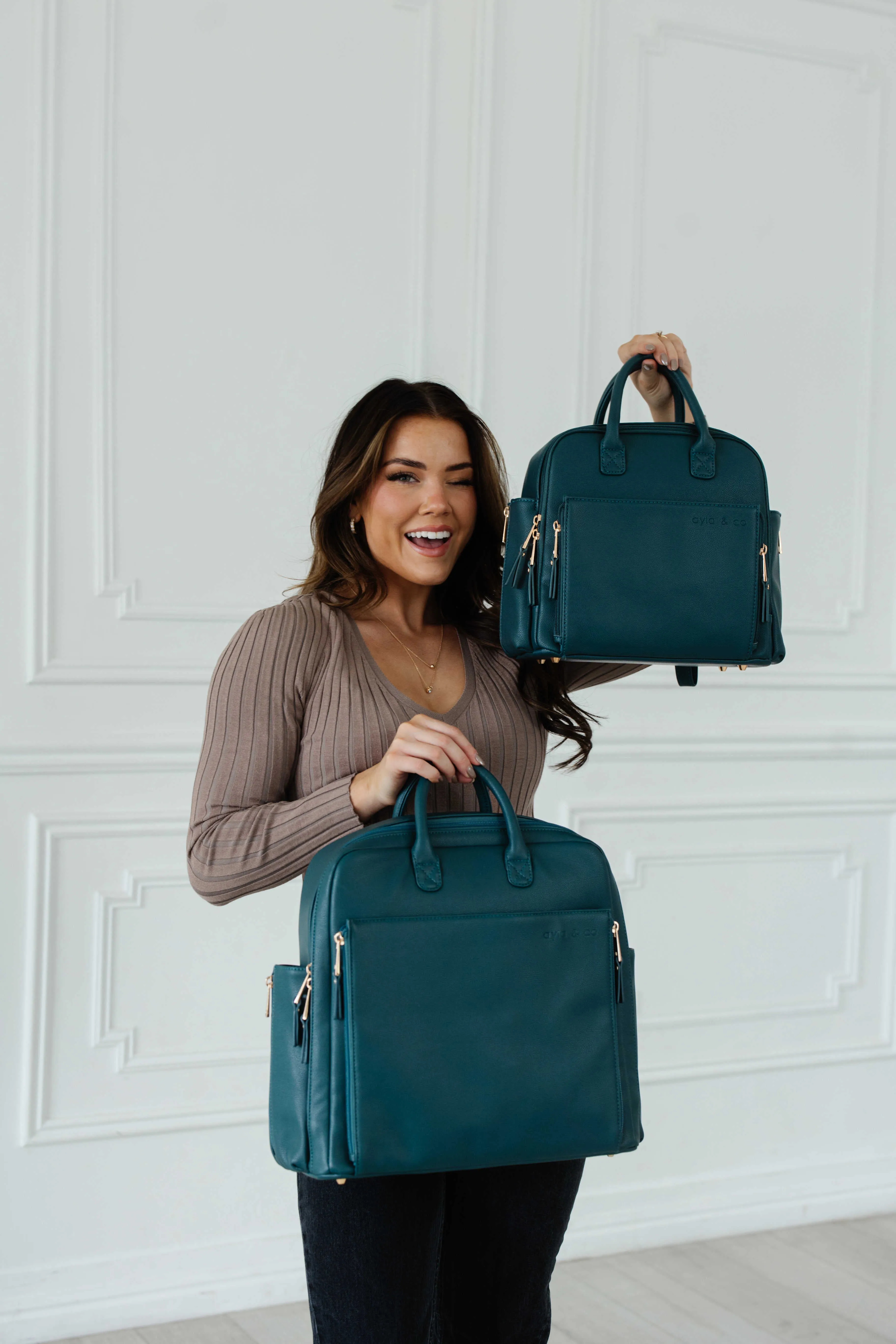 Ayla & Co. - Full-Size Bag