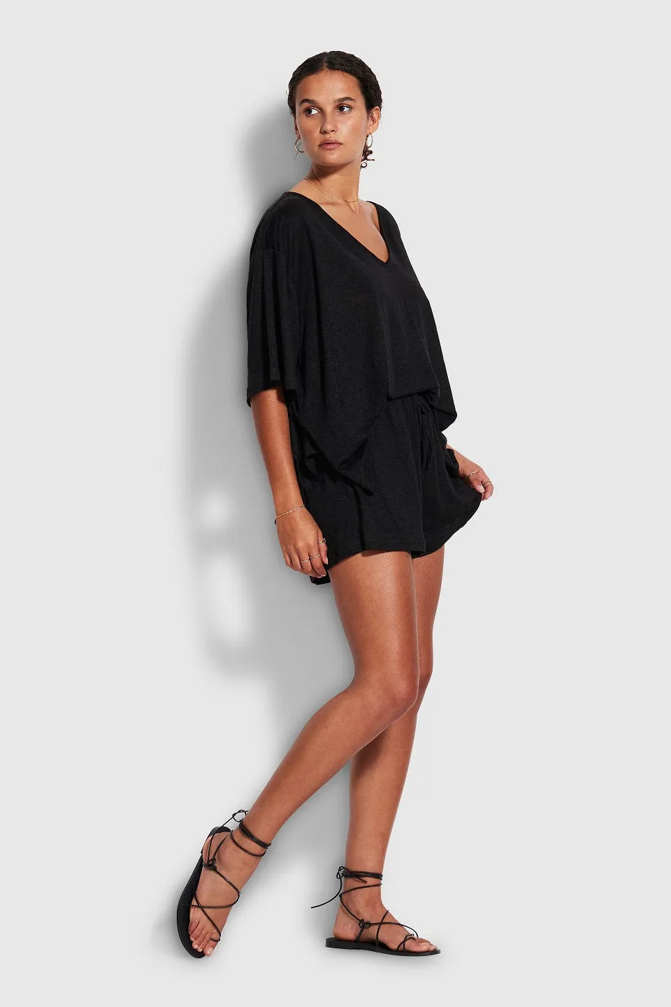 Beach Edit Linen Jersey Short Black