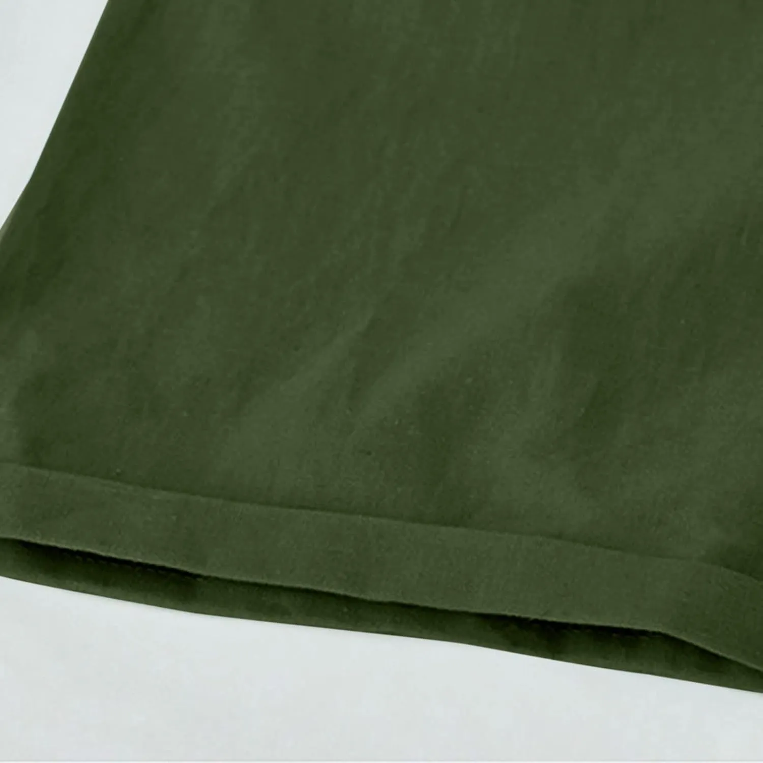 Bermuda Shorts for Women Knee Length Cotton Linen Elastic Waist Drawstring Shorts Summer Capris Pants with Pockets