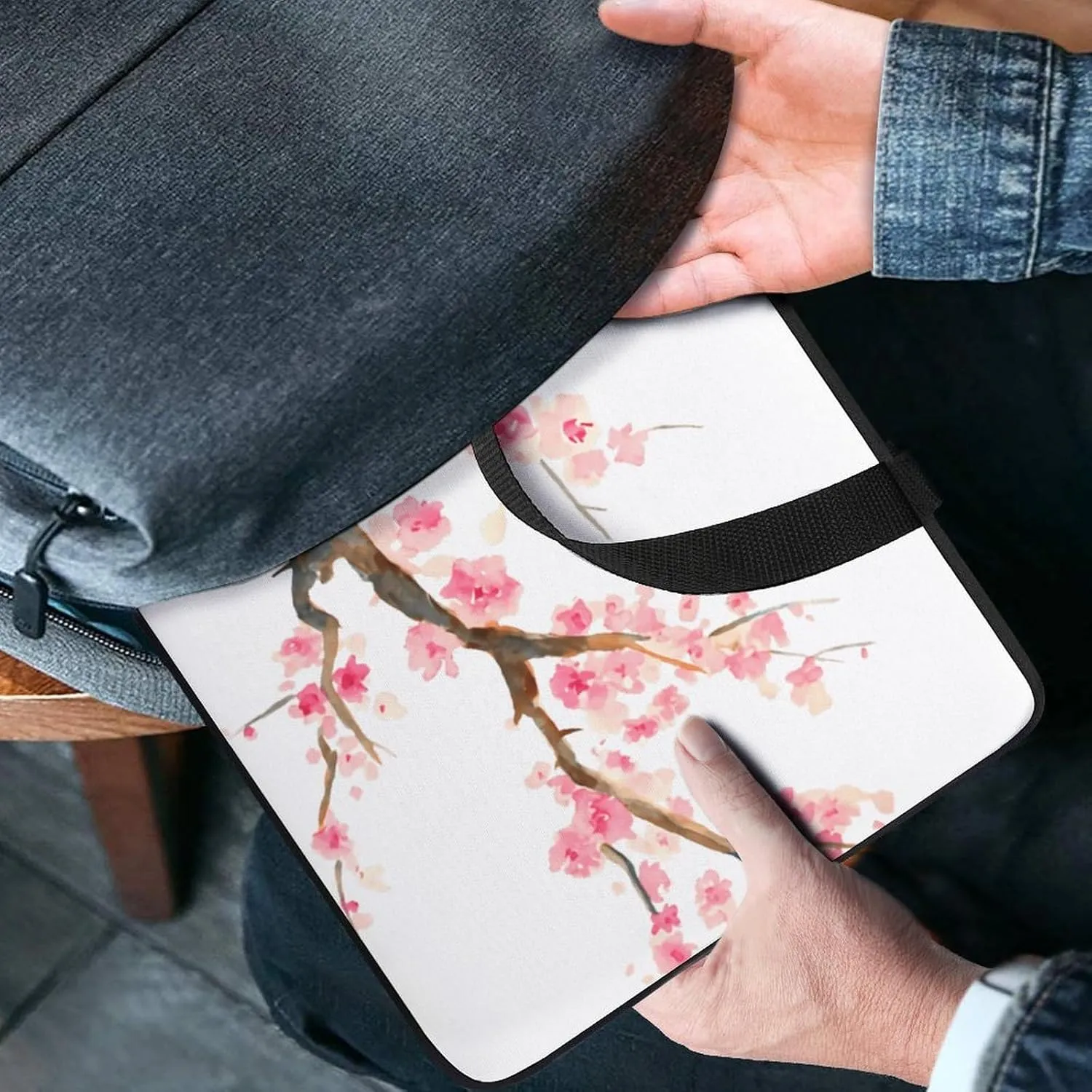 Blue And White Floral Toile Laptop Bag Waterproof Dustproof Crack Proof Large Capacity