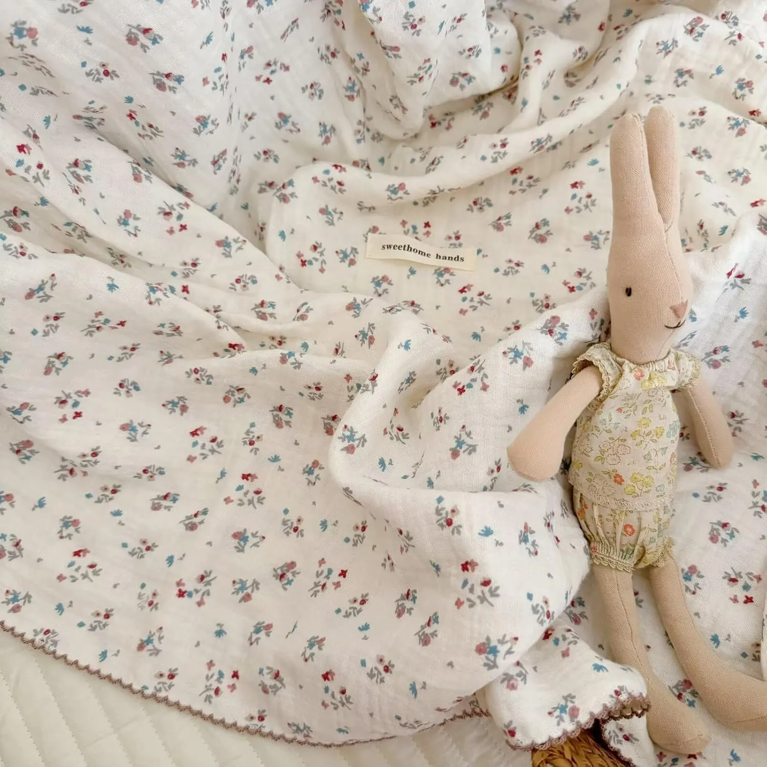 BuLuTu Cotton Muslin Blanket for Toddler Girls Boys 1 2 3 4 5 6 Year Old, Shabby Chic Floral Baby Blanket for Crib/Toddler Bed, 4 Layers Gauze Lightweight Toddler Quilt, 1 pc, 47"x51"