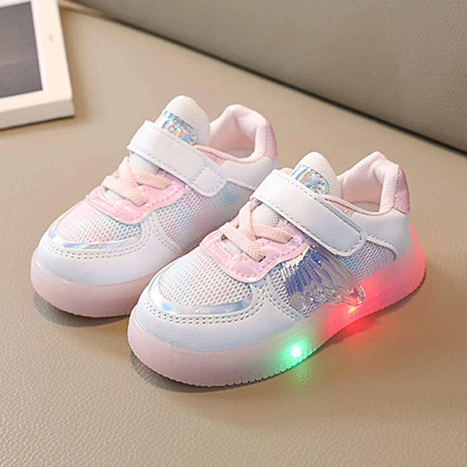 Children LED Light Emitting Shoes Fashion Boys Girls Butterfly Style Sports Light up Mesh Breathable Shoes