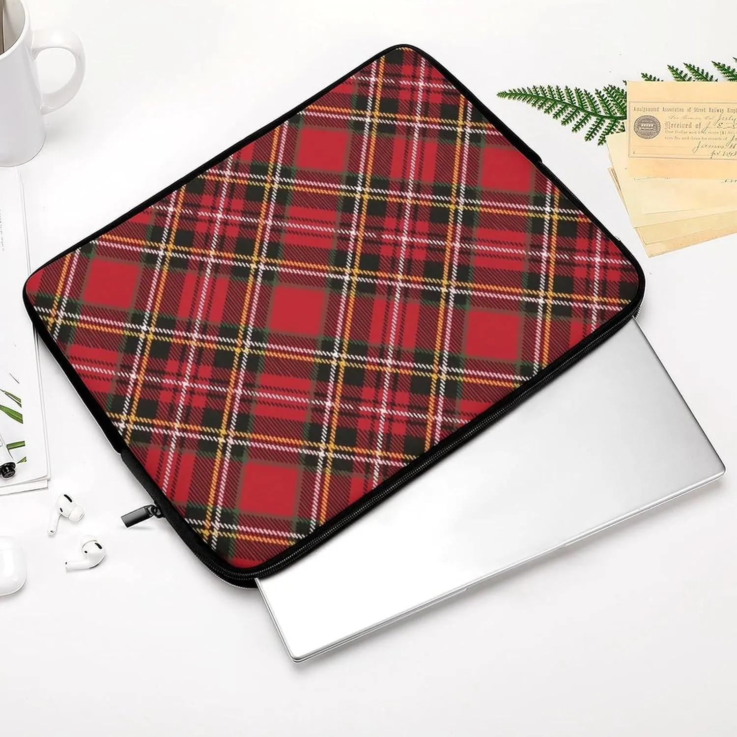 Clan MacArthur Arthur All Print Hands Free Withdrawal Laptop Bag Unisex