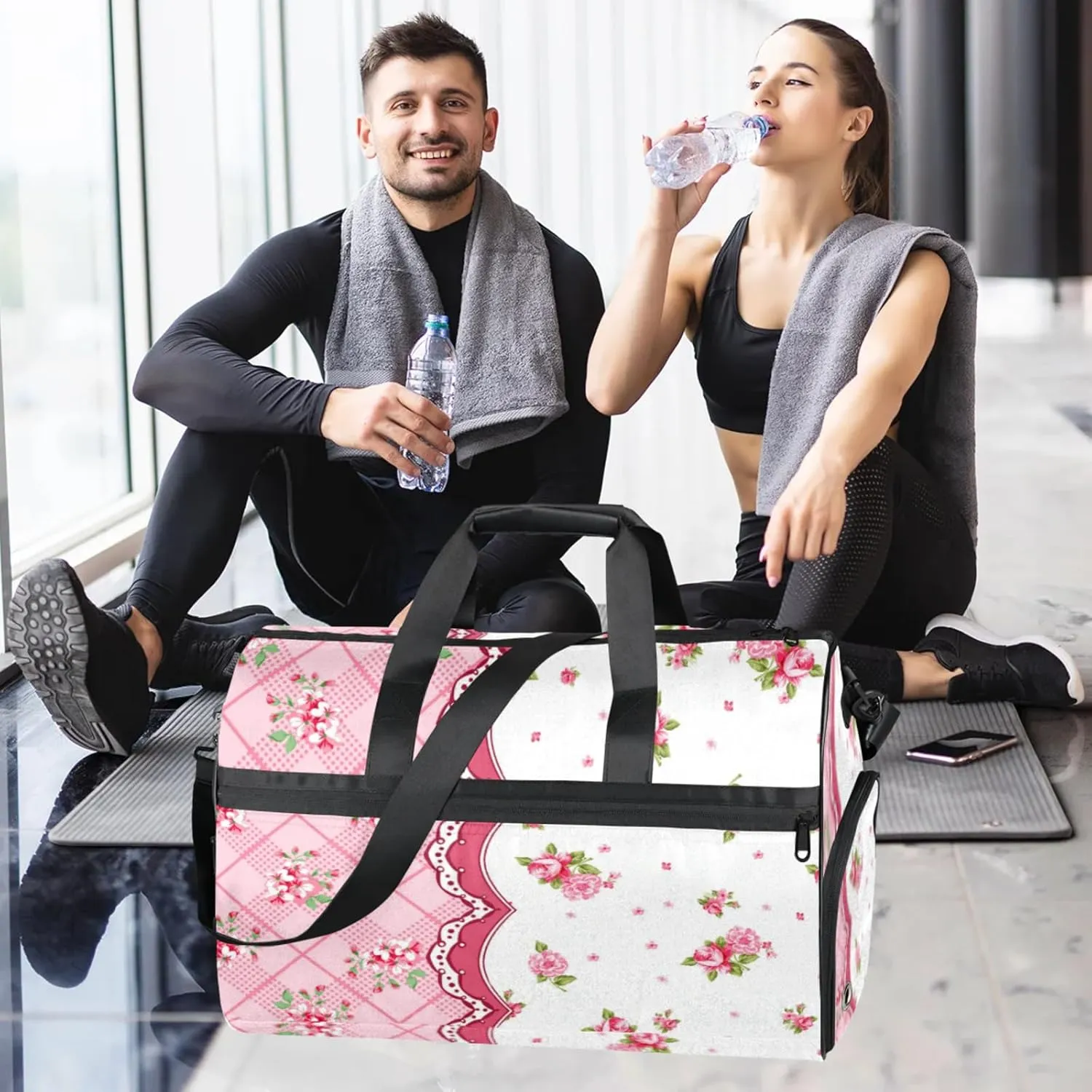 Classic Floral Gym Bags for Men Women, 43L Medium Sports Flowers Pattern Travel Duffel Bag for Men with Shoe Compartment,Carry on Bags for Airplanes Women