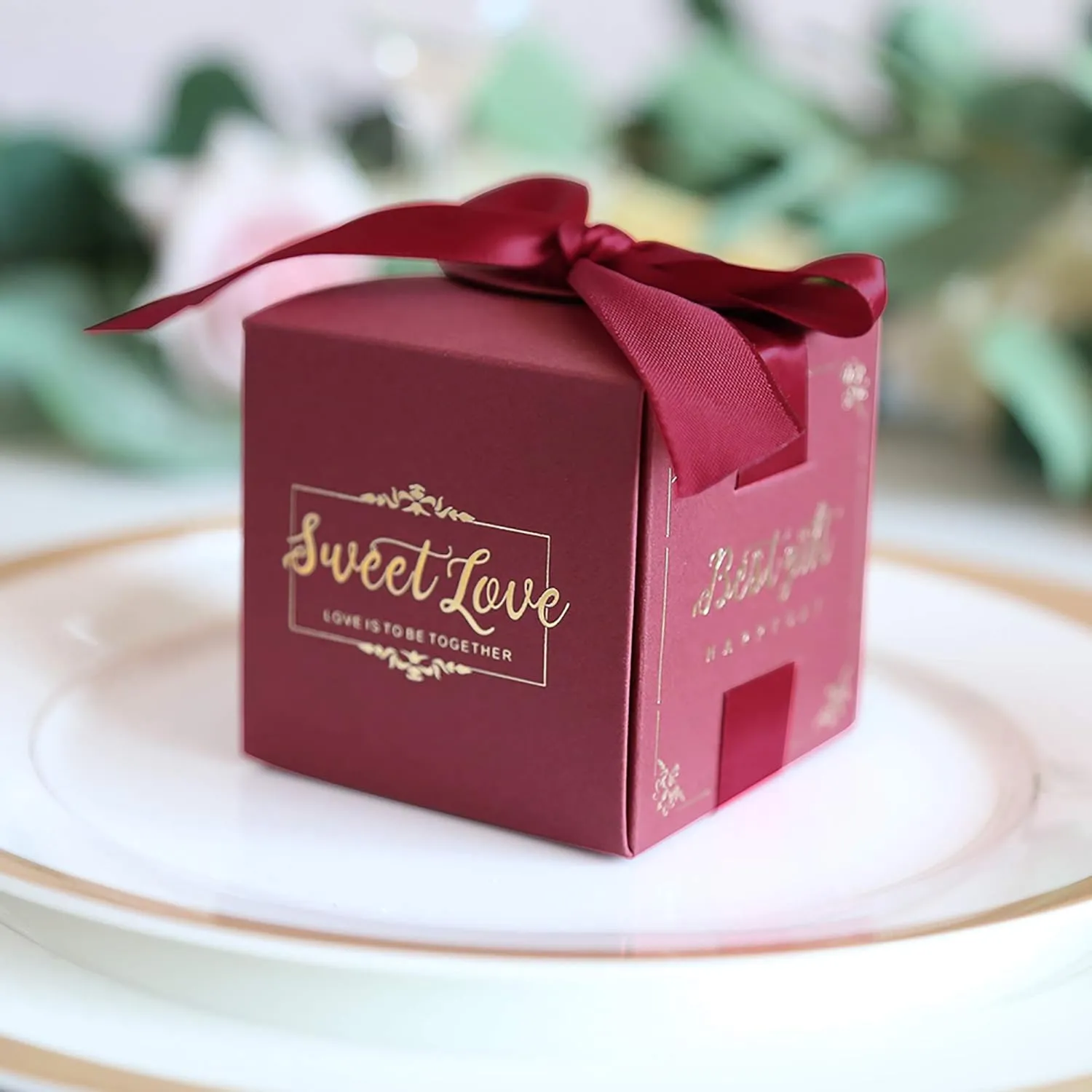 DORIS HOME 50pcs 2.5 * 2.5 * 2.5 Inch Burgundy Birthday Wedding Party Favor Boxes,Wedding Gift Bags Chocolate Candy and Gift Boxes Bridal Shower Party Paper Gift Boxes with Ribbons