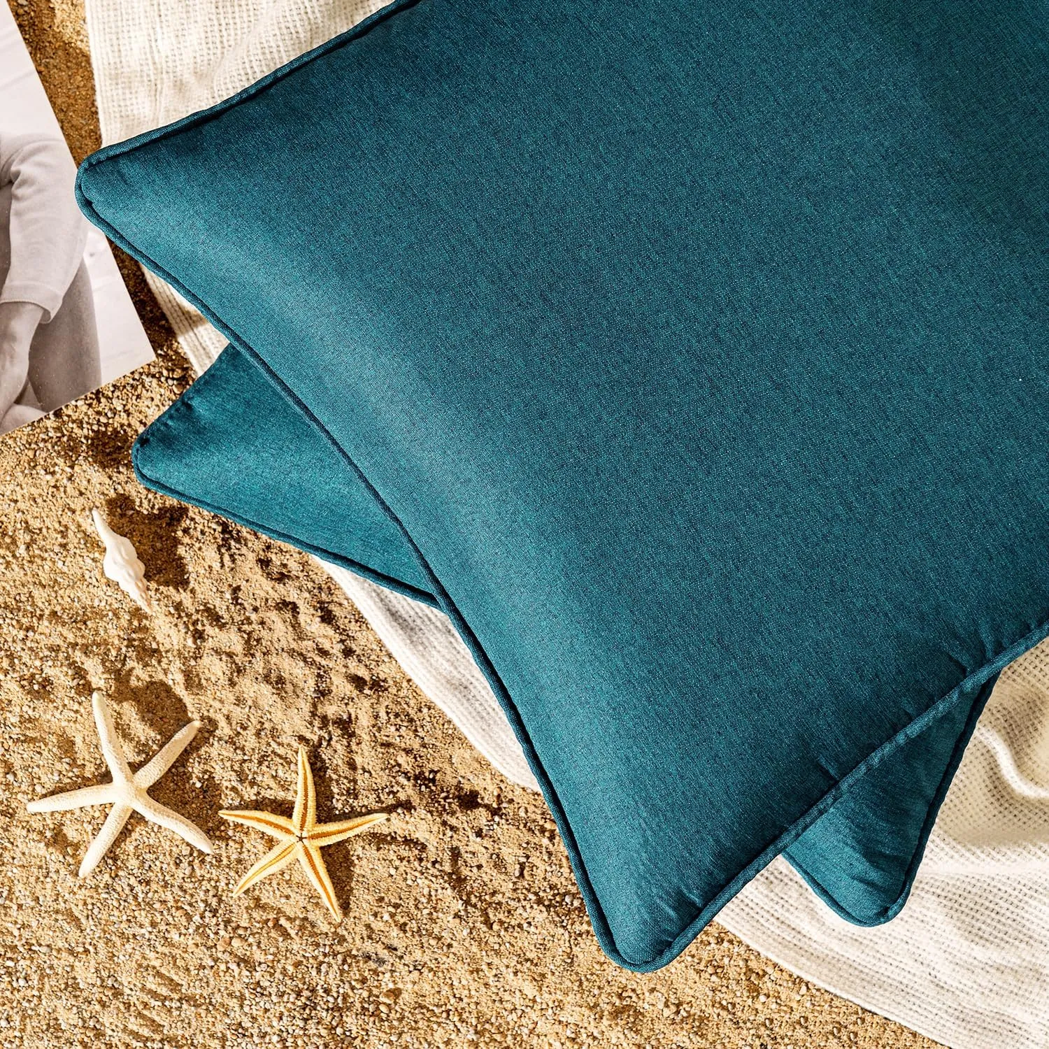 EMEMA Pack of 2 Decorative Outdoor Waterproof Throw Pillow Covers 20x20 Inch Solid Broadside Soft Outside Pillowcase Classic Cushion Cases for Patio Furniture Sunbrella for Balcony Decor Blue
