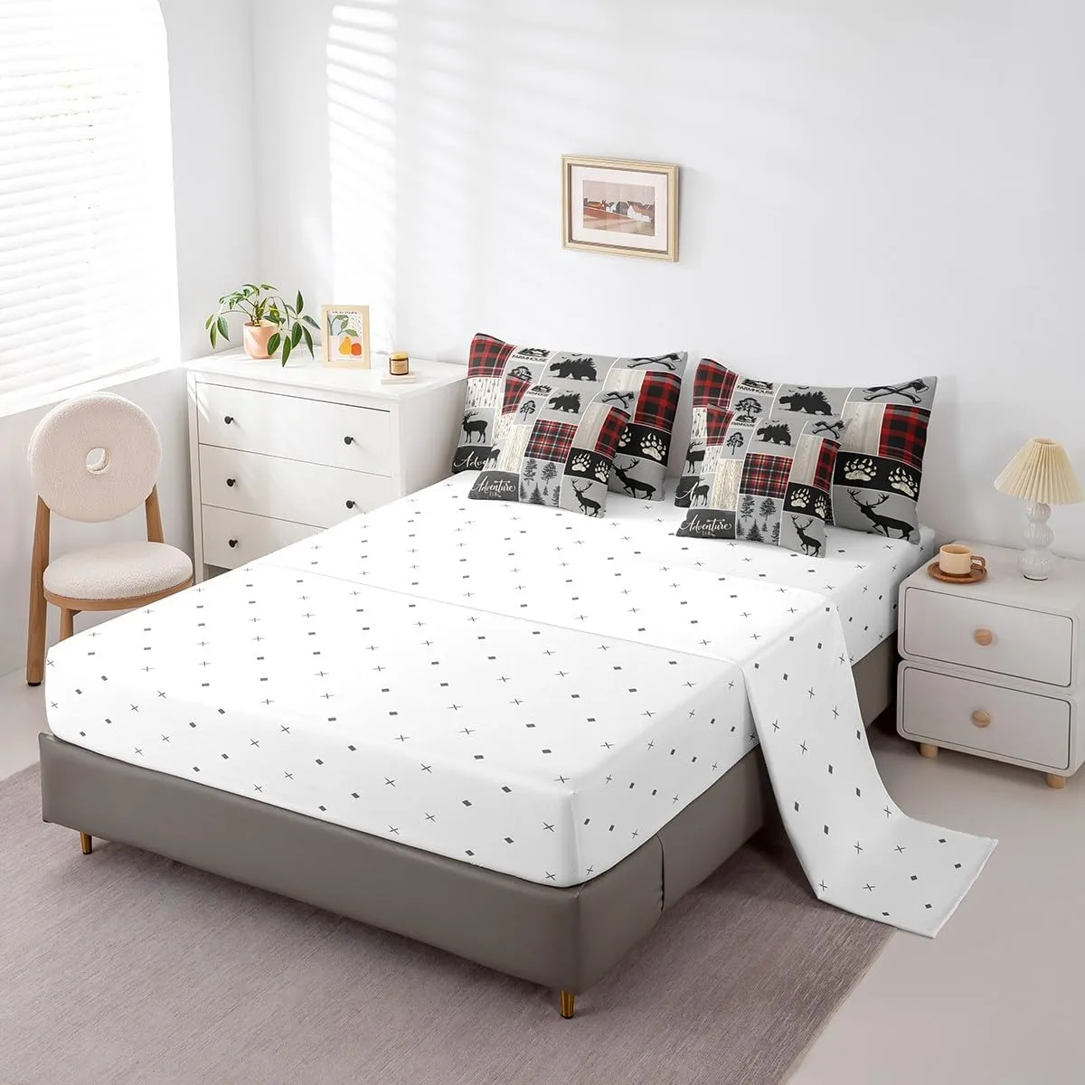 Erosebridal Rustic Bedding Set, Retro Cabin 7 Pieces Bed in A Bag - 1 Woodland Bear Deer Comforter, 1 Moose Fitted Sheet, 1 Wild Animal Flat Sheet, 2 Pillow Cases, 2 Throw Pillow Covers, Queen