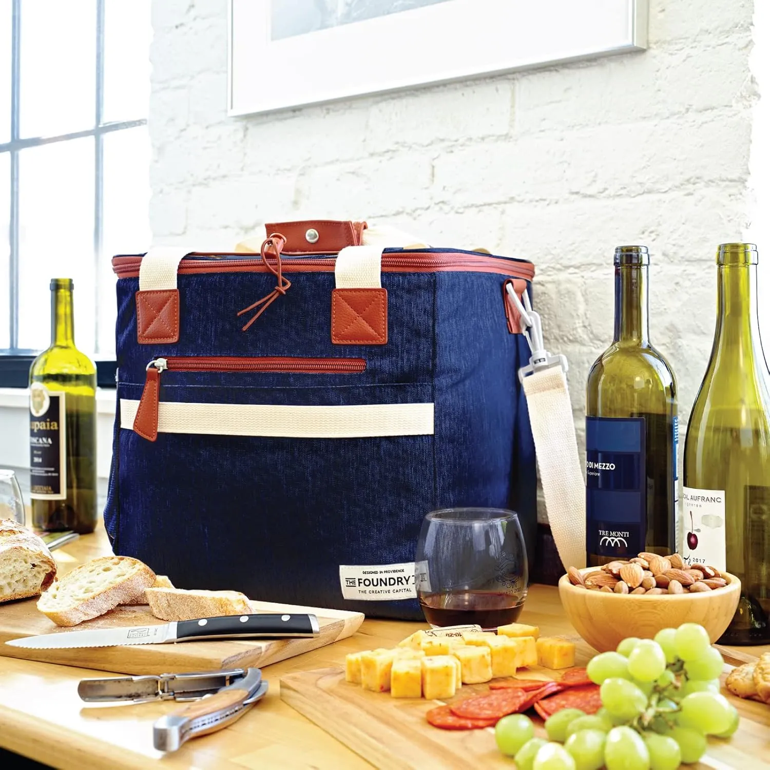 Fit & Fresh 24-Can Navy Insulated Soft Cooler Bag, 7.12 Liters, Portable, Leakproof, Insulated, PEVA Lined