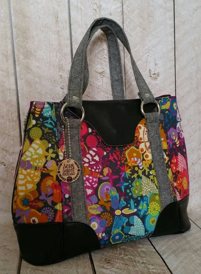 Harriet Expandable Tote