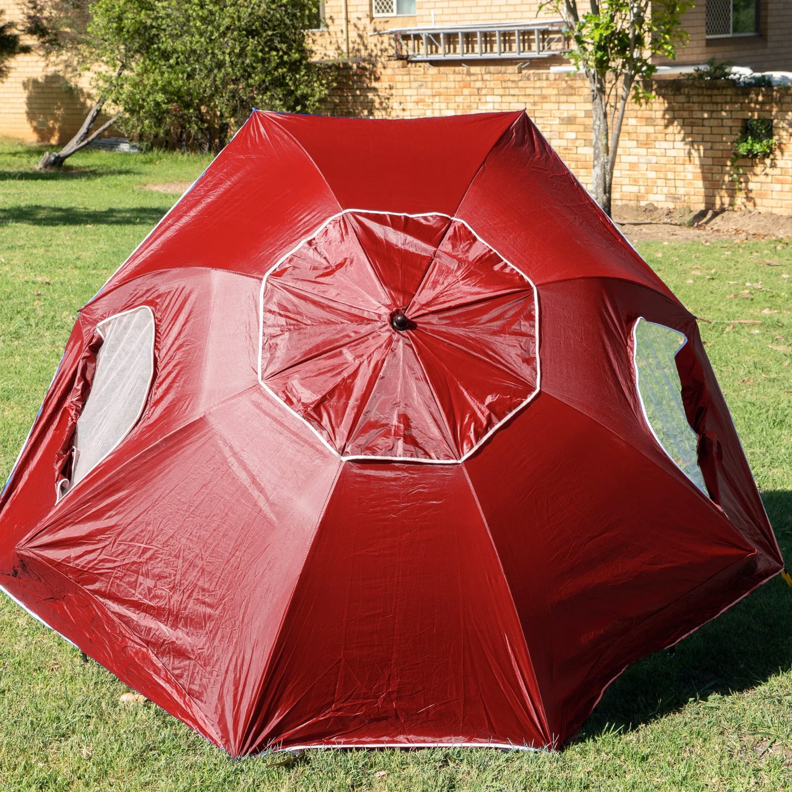 Havana Outdoors Beach Umbrella 2.4M Outdoor Garden Beach Portable Shade Shelter - Red-QLD_Rural