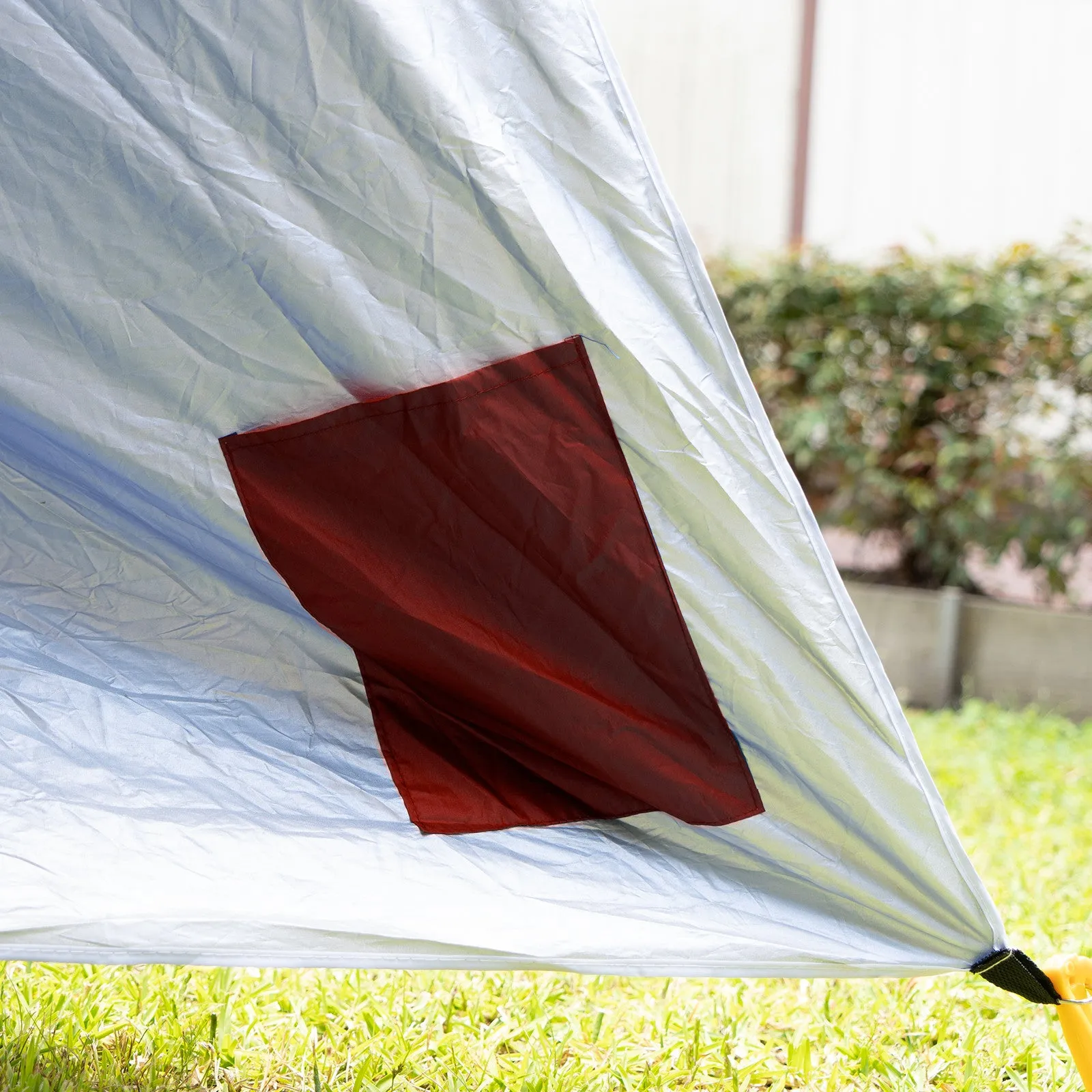 Havana Outdoors Beach Umbrella 2.4M Outdoor Garden Beach Portable Shade Shelter - Red-QLD_Rural