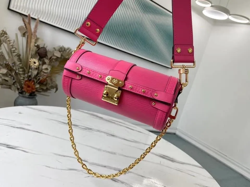Louis Vuitton Papillon Truck