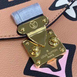 Louis Vuitton Pochette Metis Bag