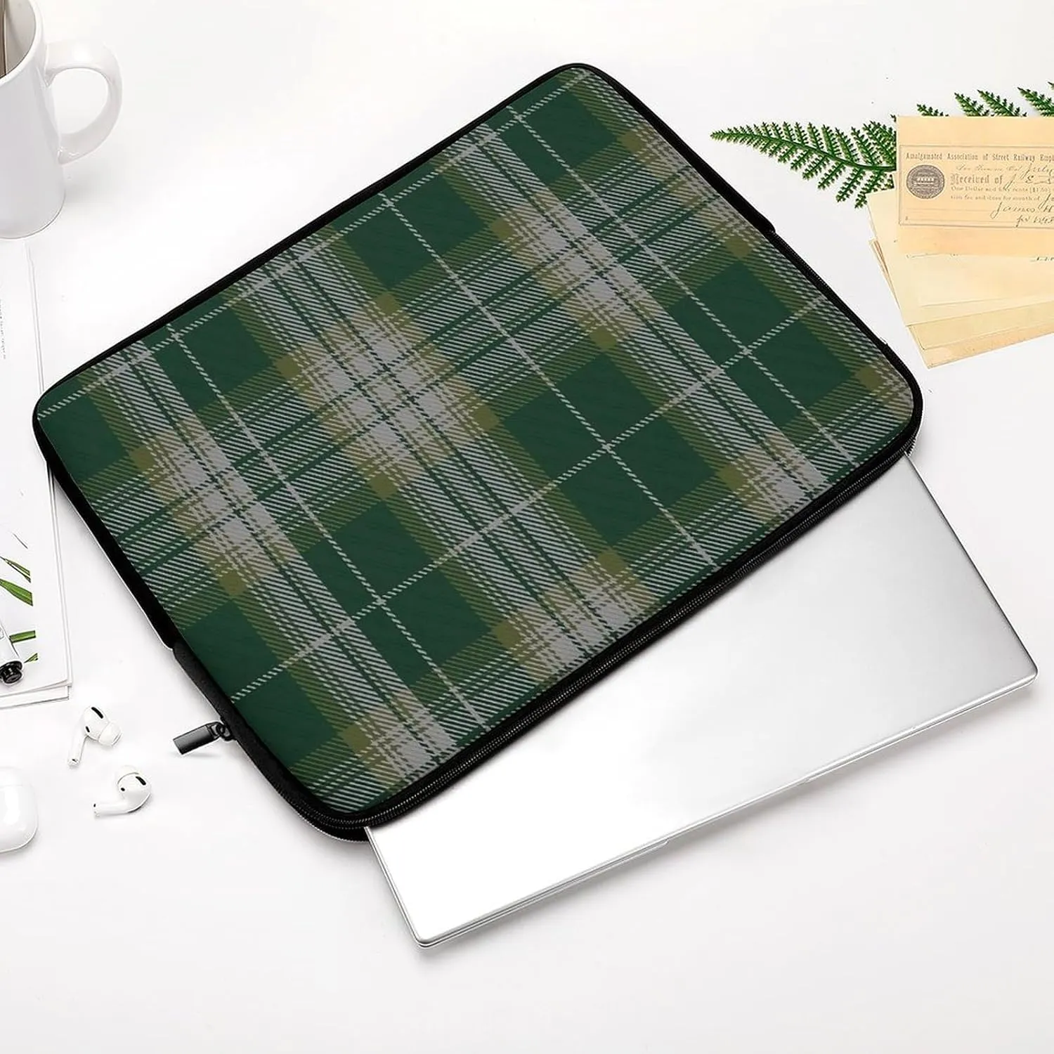 Murray Tartan All Print Hands Free Withdrawal Laptop Bag Unisex