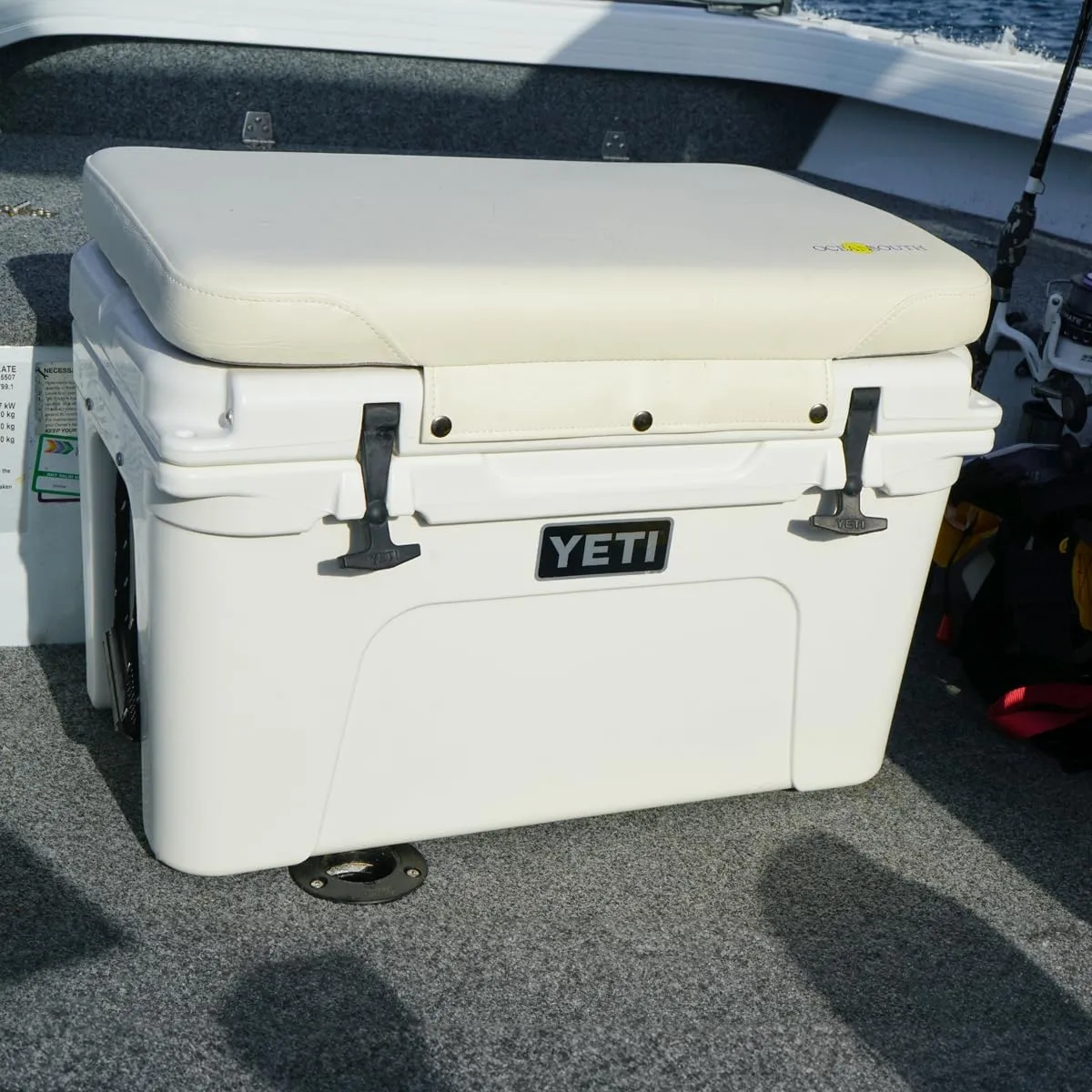 Oceansouth Seat Cushions for Yeti Coolers (Press Stud Fittings) (Gray, YETI 45) Camping yeti seat Cushion Handle Beach Chair ice Box chests and Coolers Foam Cooler Boat Seats