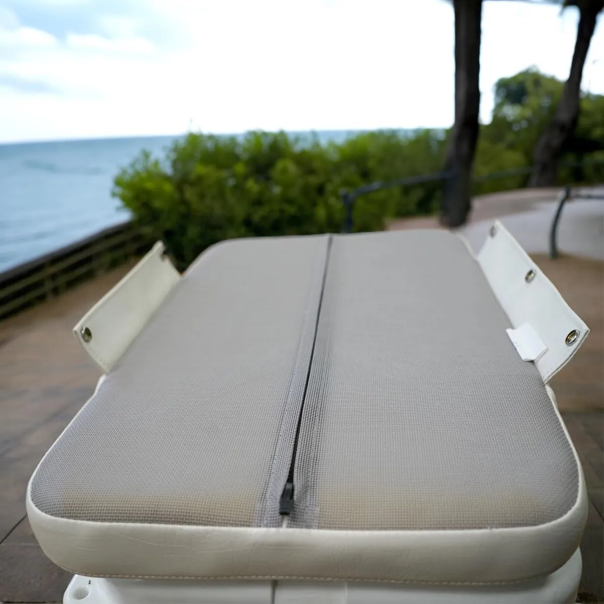 Oceansouth Seat Cushions for Yeti Coolers (Press Stud Fittings) (Gray, YETI 45) Camping yeti seat Cushion Handle Beach Chair ice Box chests and Coolers Foam Cooler Boat Seats