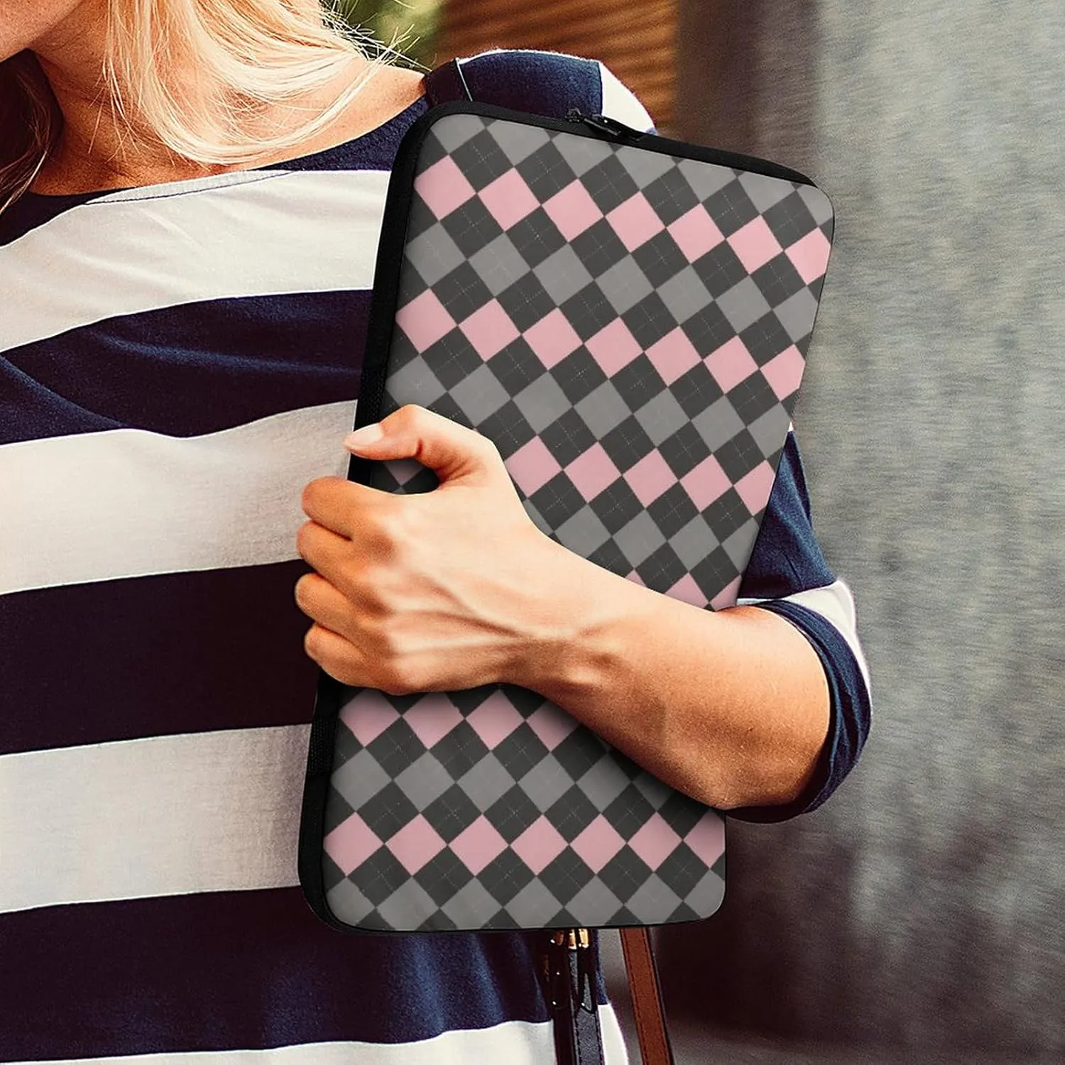 Pink Black Gray Argyle All Print Hands Free Withdrawal Laptop Bag Unisex