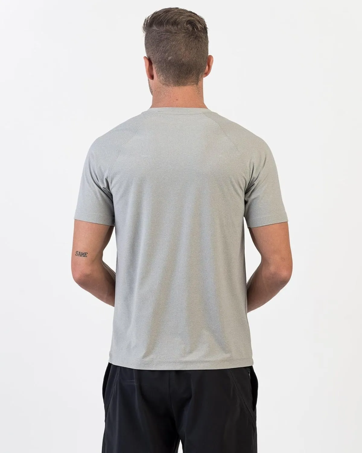 Rhone Reign Mens Workout Shirts, Anti-Odor, Quick Dry Mens Gym Shirts, Workout Shirts for Men