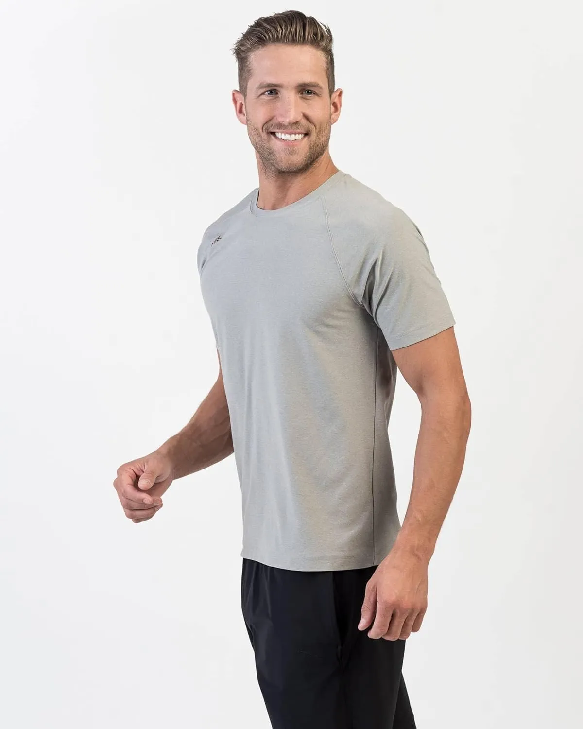 Rhone Reign Mens Workout Shirts, Anti-Odor, Quick Dry Mens Gym Shirts, Workout Shirts for Men
