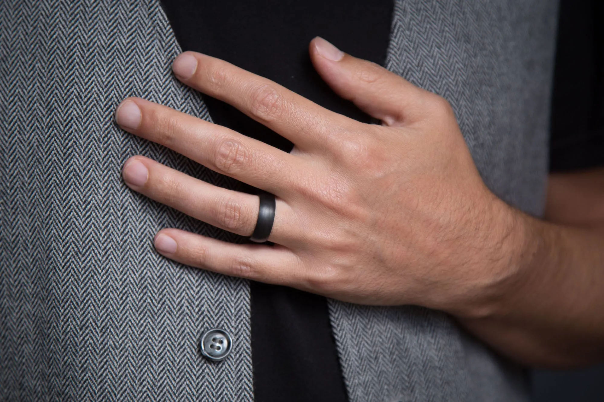 Rounded carbon fiber ring
