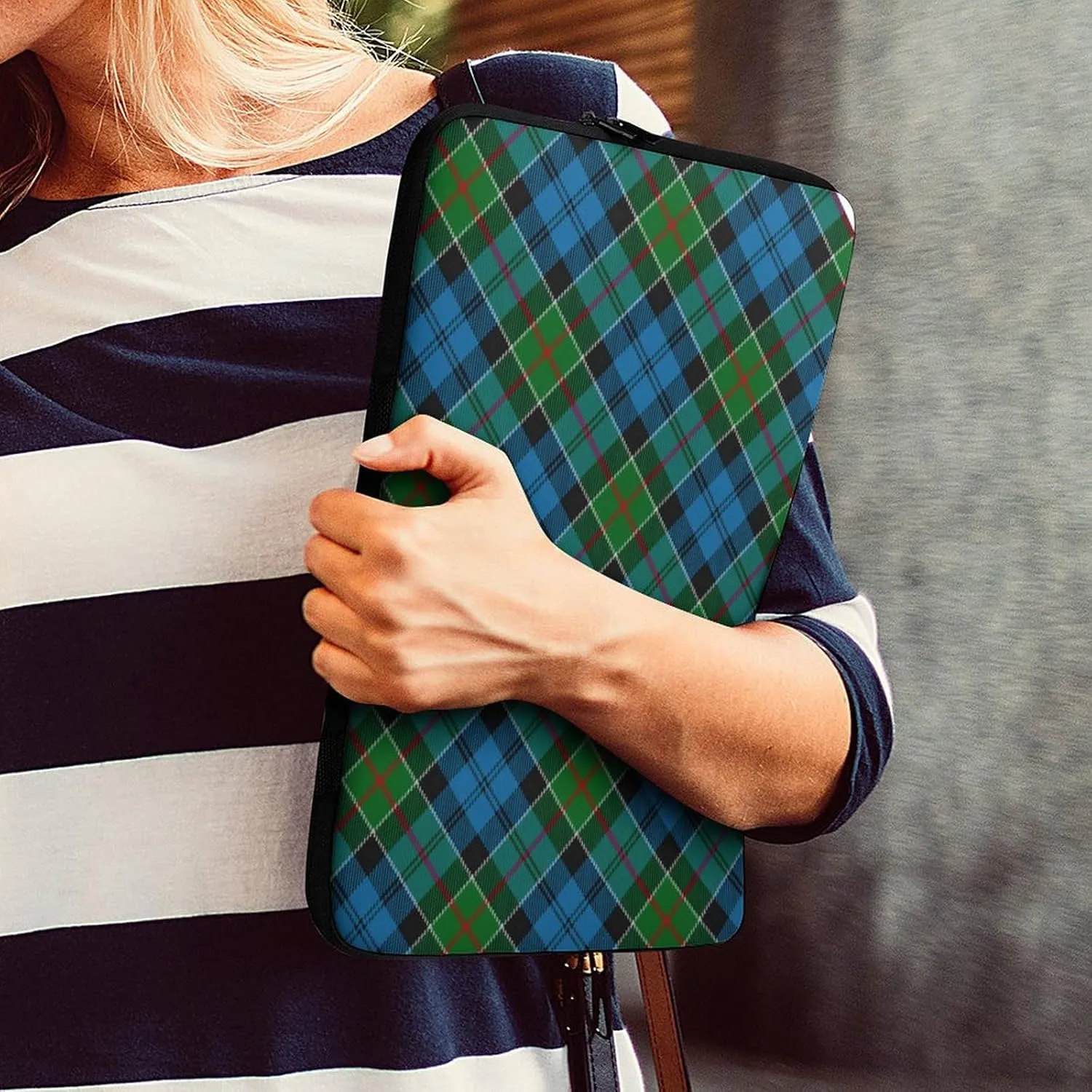 Royal Stewart Tartan All Print Hands Free Withdrawal Laptop Bag Unisex