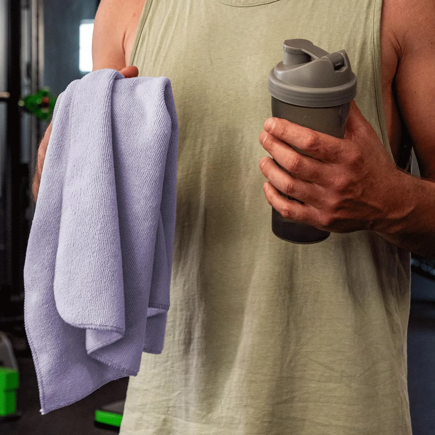S&T INC. Microfiber Gym Towels, Yoga Towel for Home and Gym Bag, 16 Inch x 27 Inch, 6 Pack