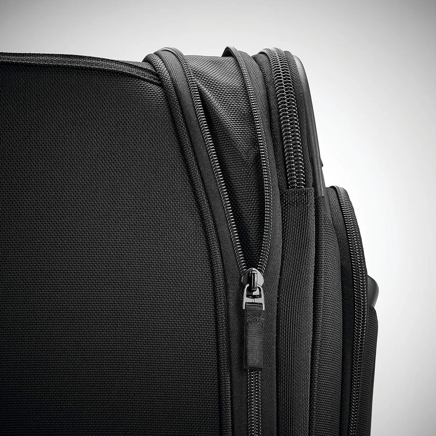 Samsonite Pro Travel Softside Expandable Luggage with Spinner Wheels, Black, Carry-On 21-Inch