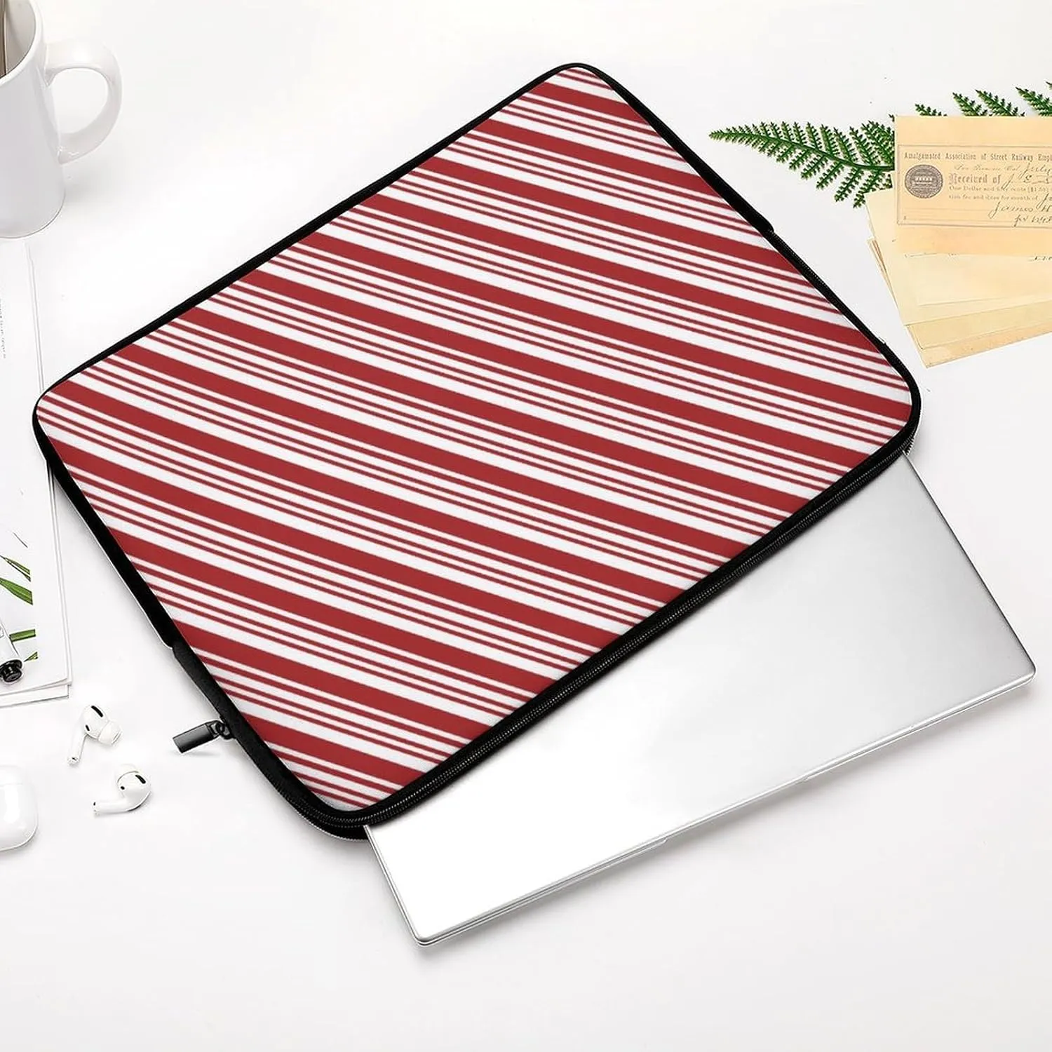 Scottish Clan Home Hume All Print Hands Free Withdrawal Laptop Bag Unisex