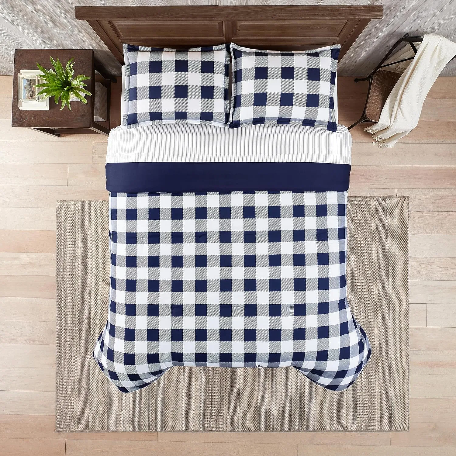 Serta Simply Clean Alex Soft 5 Piece Buffalo Check Plaid Bed in A Bag Complete Bedding Comforter Set with Sheets and Pillow Cases for All Season, Twin/Twin XL, Navy/White