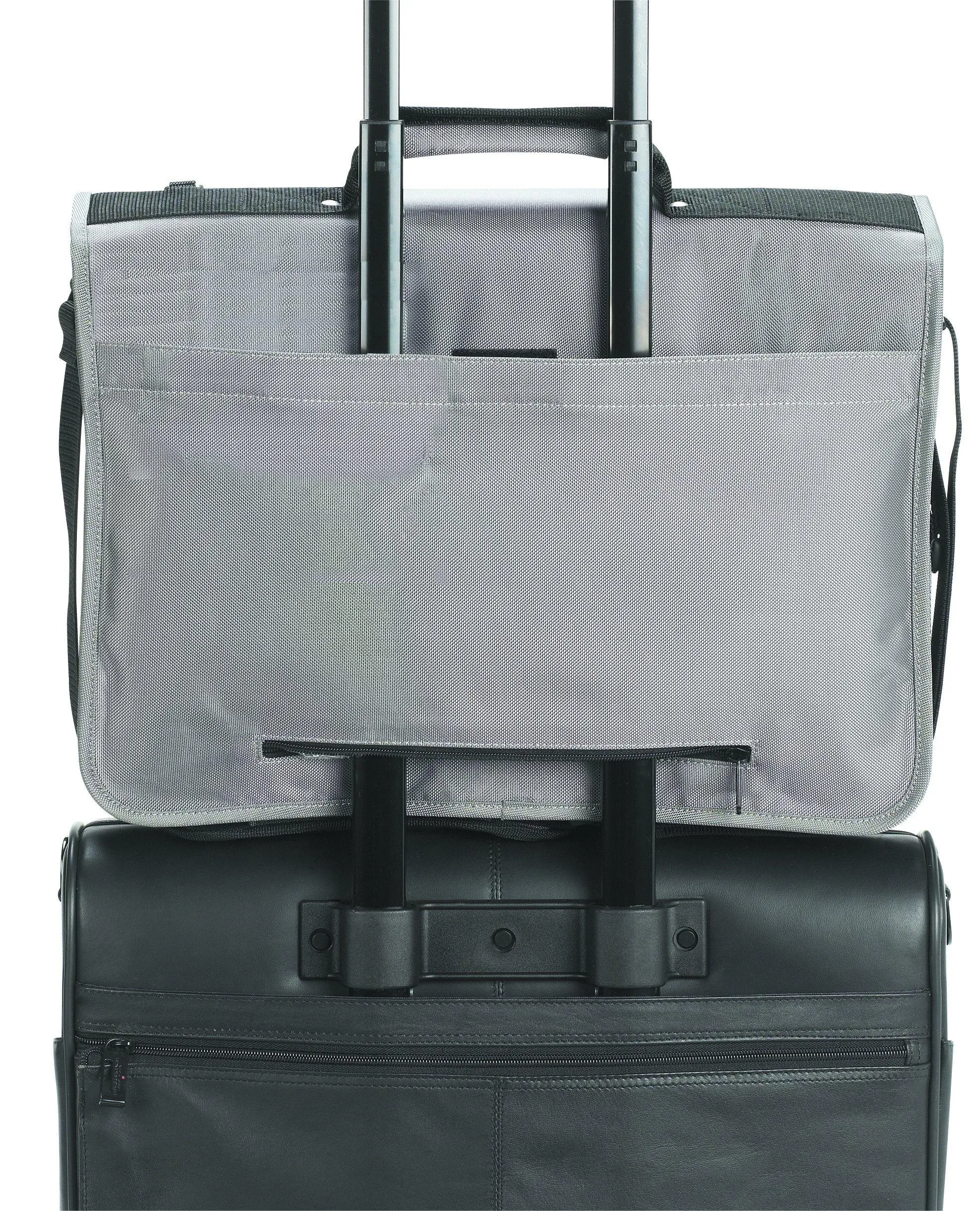 Solo Conquer 15.6" Expandable Laptop Messenger