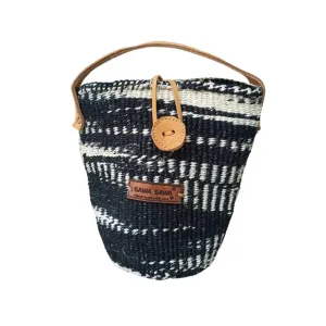 Soul Connection Handmade Sisal Wine Gifting Basket with Handles and Button Closure, Reusable Economical Organic Fiber Wine Bottle Carrier, Portable Wine Bags for Gifts, Travel, Beach and Picnic