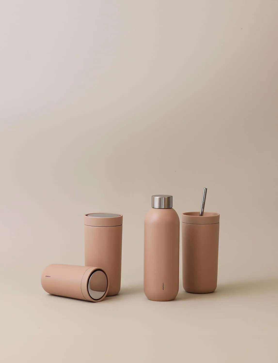 Stelton Keep Cool Thermos Flask, Thermal Drinking Bottle, Double-Walled Insulated Flask, Modern Design Thermal Mug for Water, Hot & Cold Drinks, Coffee, Tea, 0.6 L, Heather