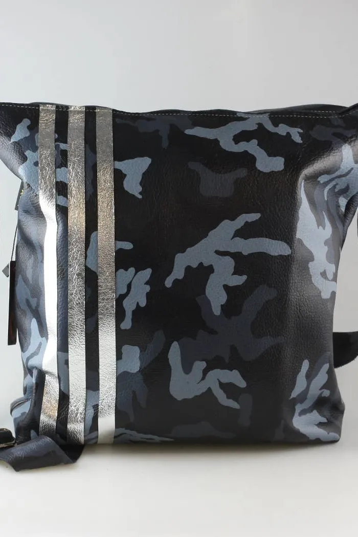The Offset Stripe Graham Crossbody 11"x10.5"