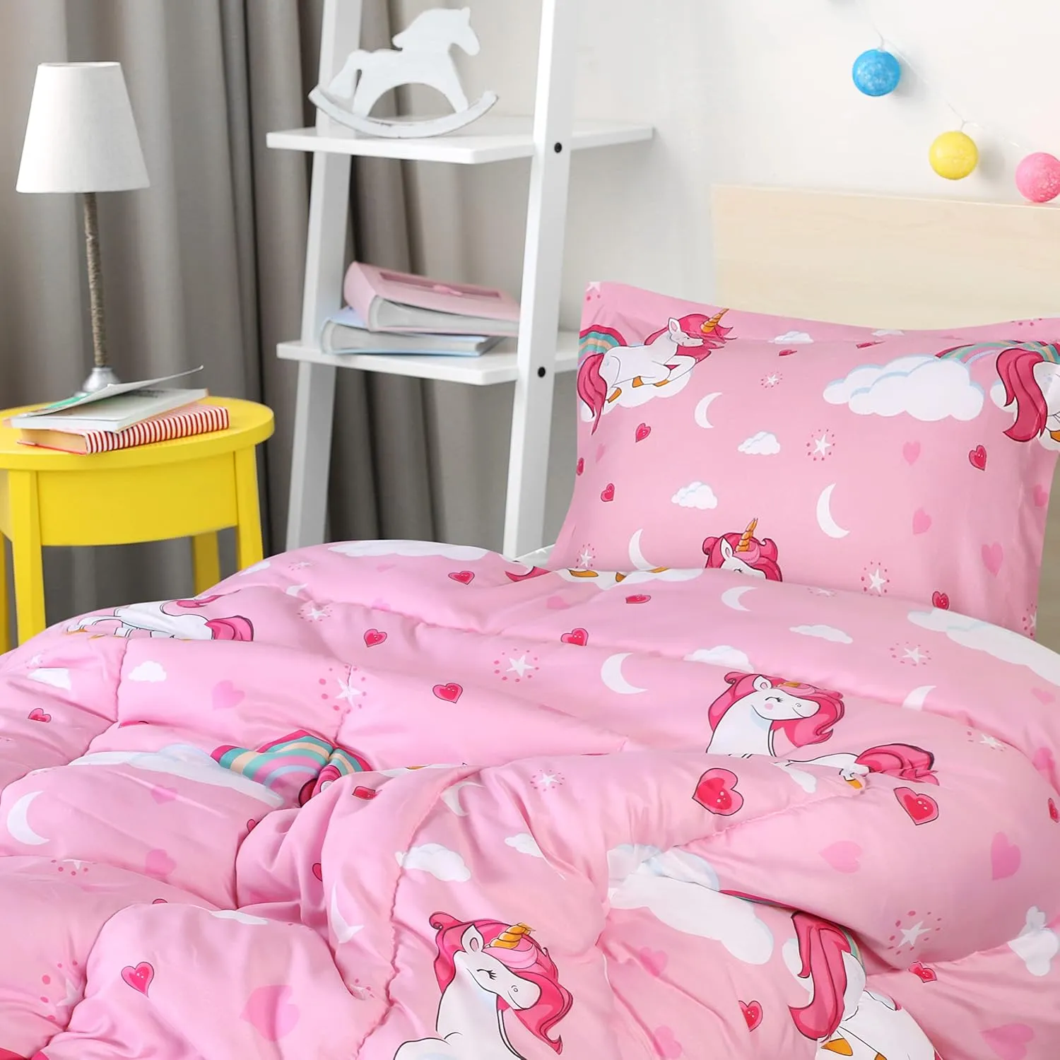 Utopia Bedding All Season Unicorn Comforter Set with 2 Pillow Cases, 3 Piece Soft Brushed Microfiber Kids Bedding Set for Boys/Girls, Machine Washable (Twin)