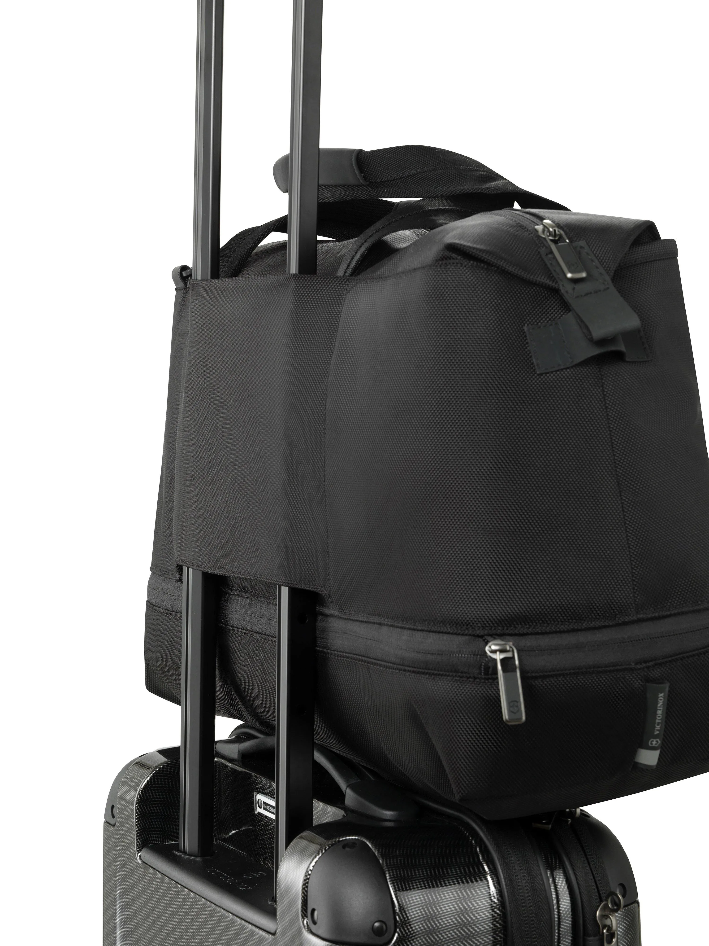Victorinox Werks Traveler 6.0 Weekender Bag with Zipper Expansion