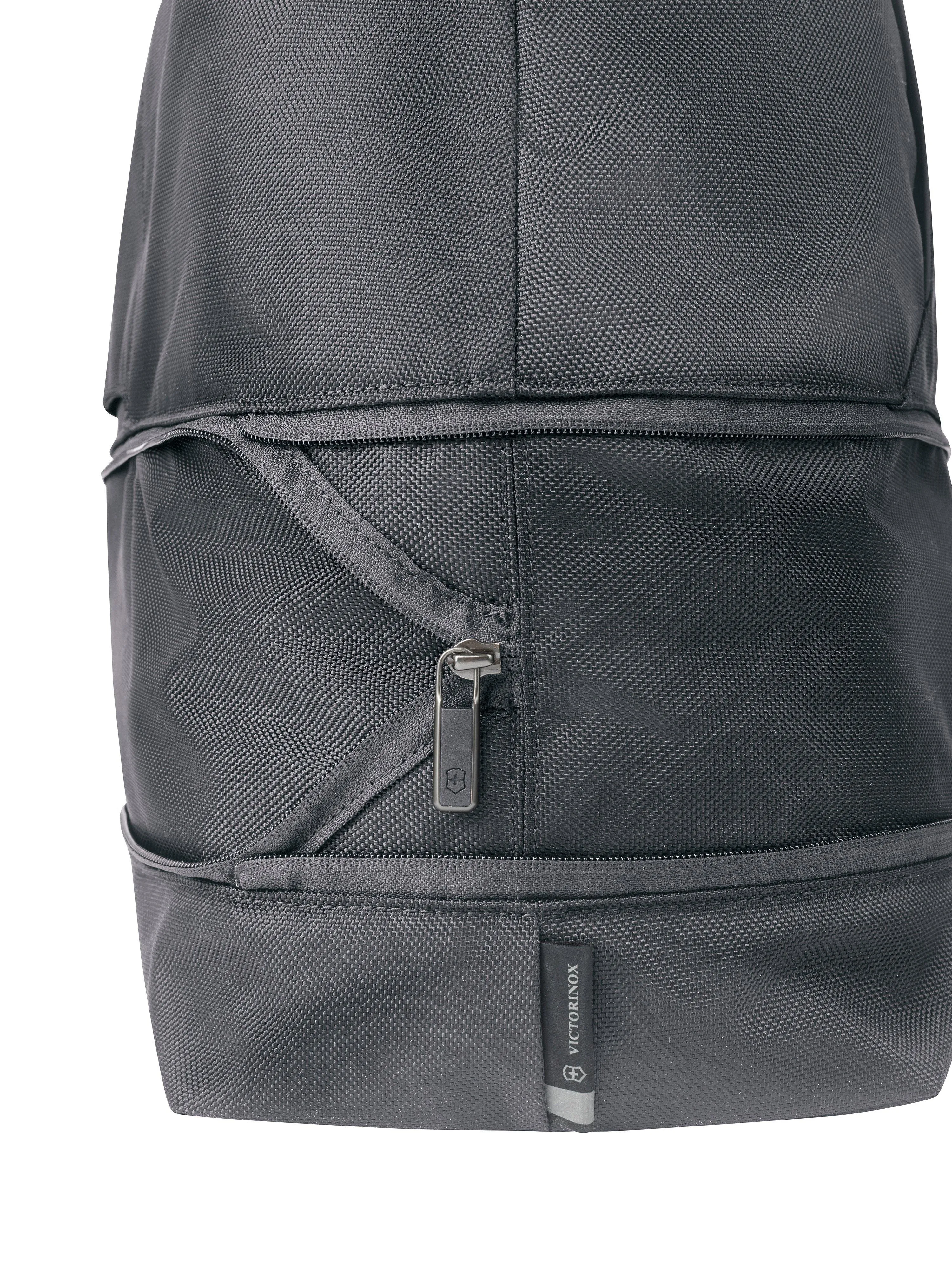 Victorinox Werks Traveler 6.0 Weekender Bag with Zipper Expansion