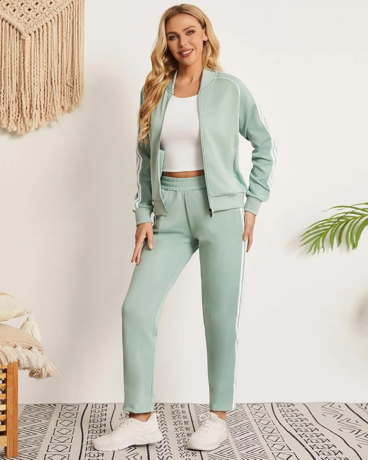 Women's Tracksuit 2 Piece Outfits Zip Striped Sportswear Long Sleeve Jogger Suits for Women with Pockets