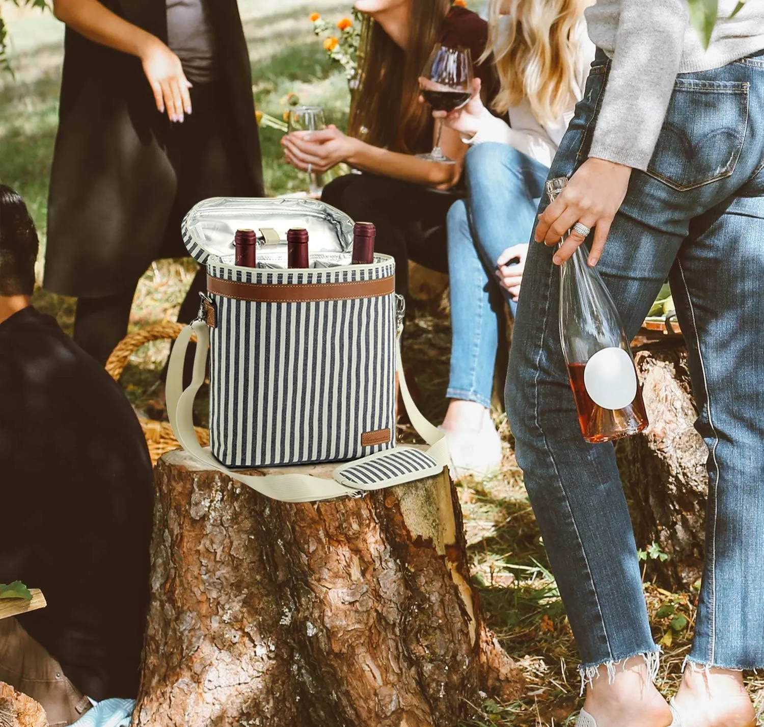 ZORMY 3 Bottle Insulated Wine Tote Cooler Bag, Portable Wine Carrier with Corkscrew Opener and Shoulder Strap for Beach Travel Picnic, Unique Wine Carrier for Wine Lover Gifts